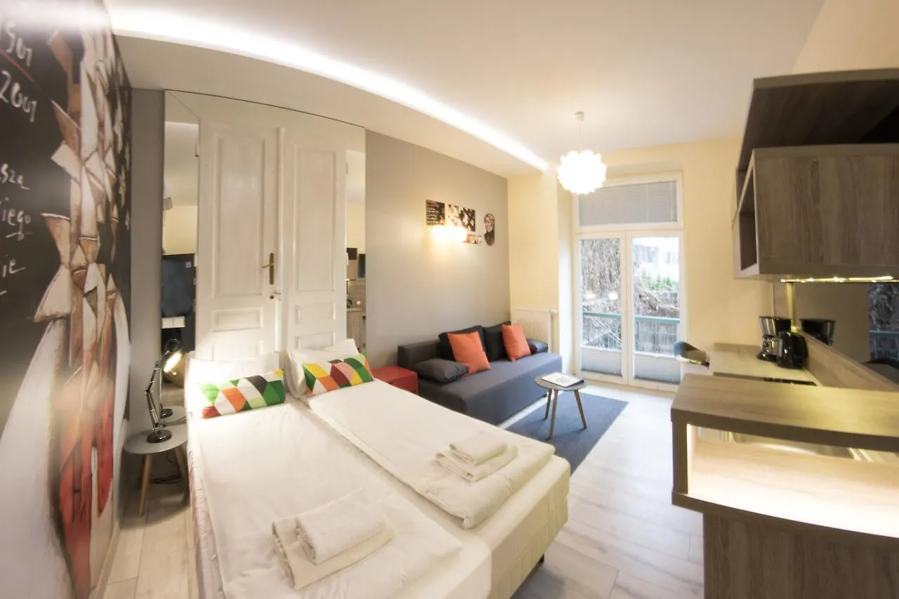 Yourplace M57 Apartments Krakow 3*,